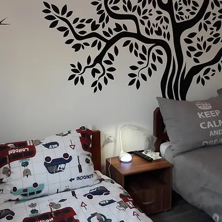 Hostel In Club-3